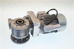 РЕДУКТОР.ДВИГАТ. КОМПЛ.