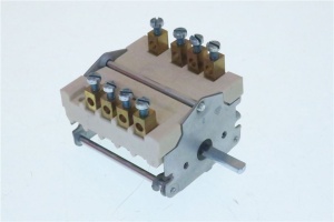 ПЕРЕКЛЮЧАТЕЛЬ, 2 ПОЗИЦИИ ON/OFF