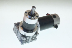 МОТОР РЕДУКТОР В СБОРЕ CM026 48V 70W