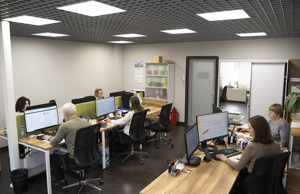 LVT — ваш надежный поставщик комплектующих для оборудования